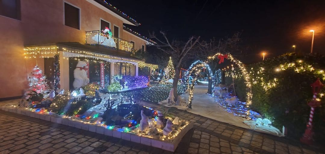 Casa delle Luci di Natale a Capelletta di Noale - Televenezia